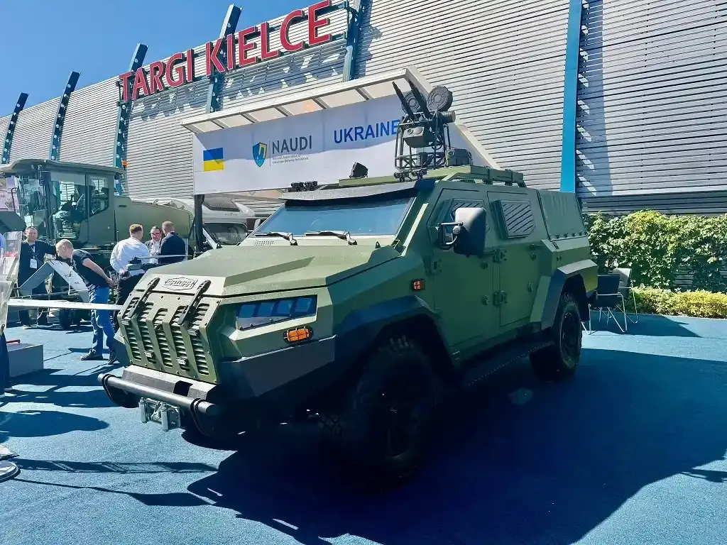 «Сайгак-1» та «Варта-3»: що відомо про нові українські бронеавтомобілі