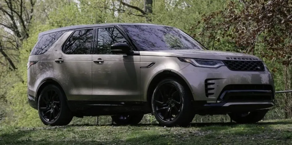 Land Rover відкликає 15 535 Discovery через камеру заднього виду