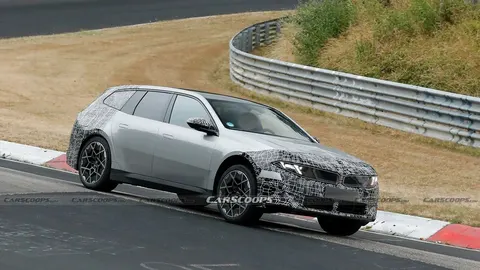 BMW i3 Touring: електричний універсал на Neue Klasse помічено на тестах