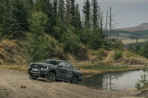 Ford Ranger 6×6 Super Duty: тривісний всюдихід для тендеру Міноборони Британії