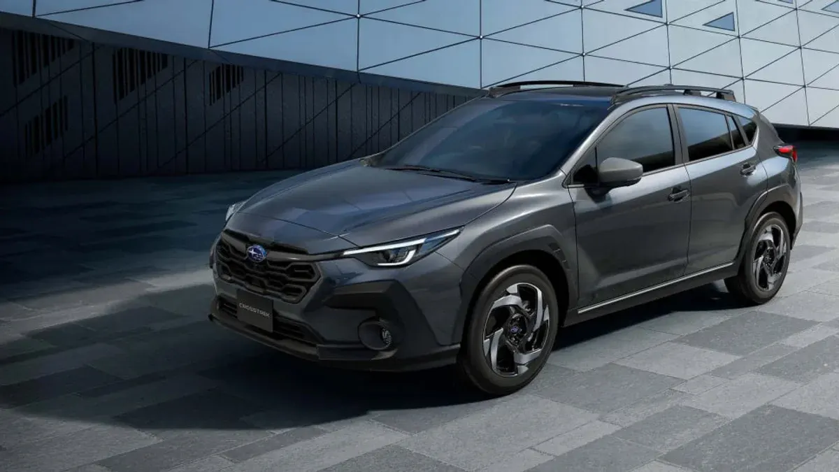 Subaru Crosstrek 2027: дві версії, гібрид e-Boxer у базі та ціни для Японії