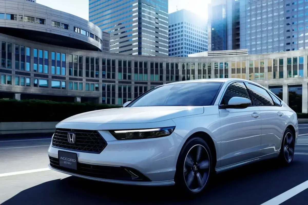 Honda оновила Accord для Японії: акцент на автопілоті, а не на дизайні