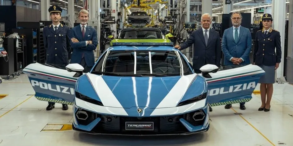 Lamborghini Temerario поповнив автопарк італійської поліції