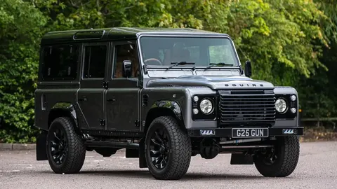 Land Rover Defender Вінні Джонса продадуть на аукціоні за £150 000