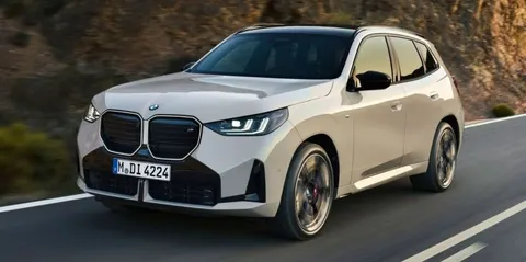 BMW відкликає майже 28 тисяч авто через ризик втрати тяги та ще 13 кросоверів X3