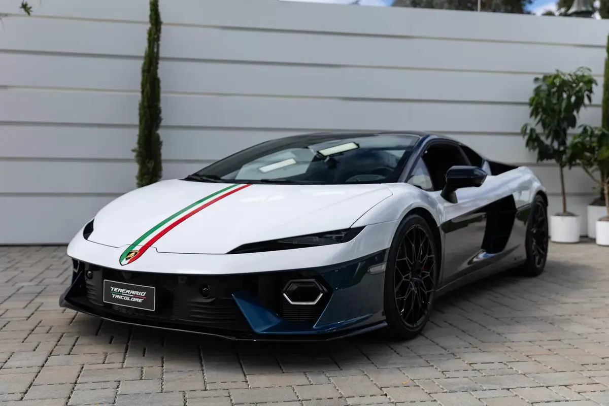 Lamborghini Temerario Tricolore: спецверсія з прапором Італії
