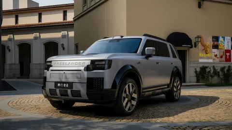 Freelander 8: найпотужніший Land Rover в історії з’явився на ринку Китаю