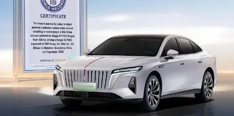 Hongqi H7 проїхав 2916 км без дозаправки — новий рекорд Гіннеса