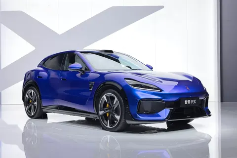 Luxeed RX: купеподібний електрокросовер від Huawei та Chery виходить на китайськ