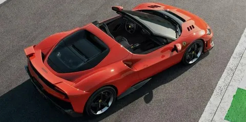 Ferrari патентує суперкар із двома кермами: що це означає