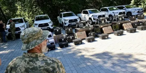 Львів передав військовим техніку на 16,7 млн грн: що у складі допомоги