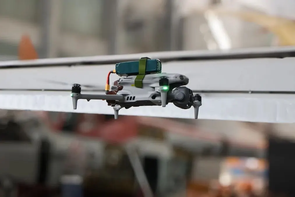 Батарея Tulip Tech 4S1P 16Ah: вдвічі довший політ Mavic 3T та Matrice 4T