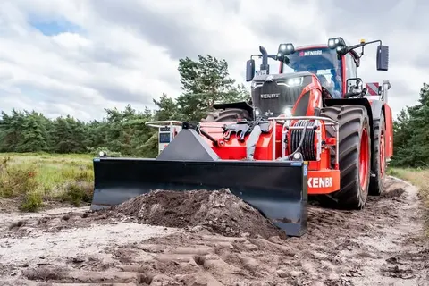 Трактор Fendt 942 Vario перетворили на пожежну машину Agrifire Pro 4500