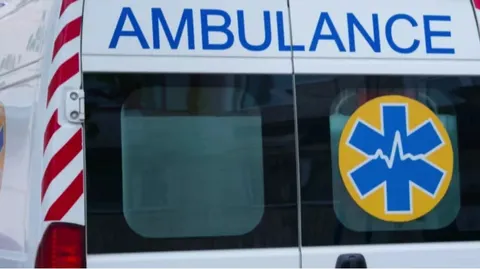 З Донеччини евакуюють частину автомобілів швидкої допомоги
