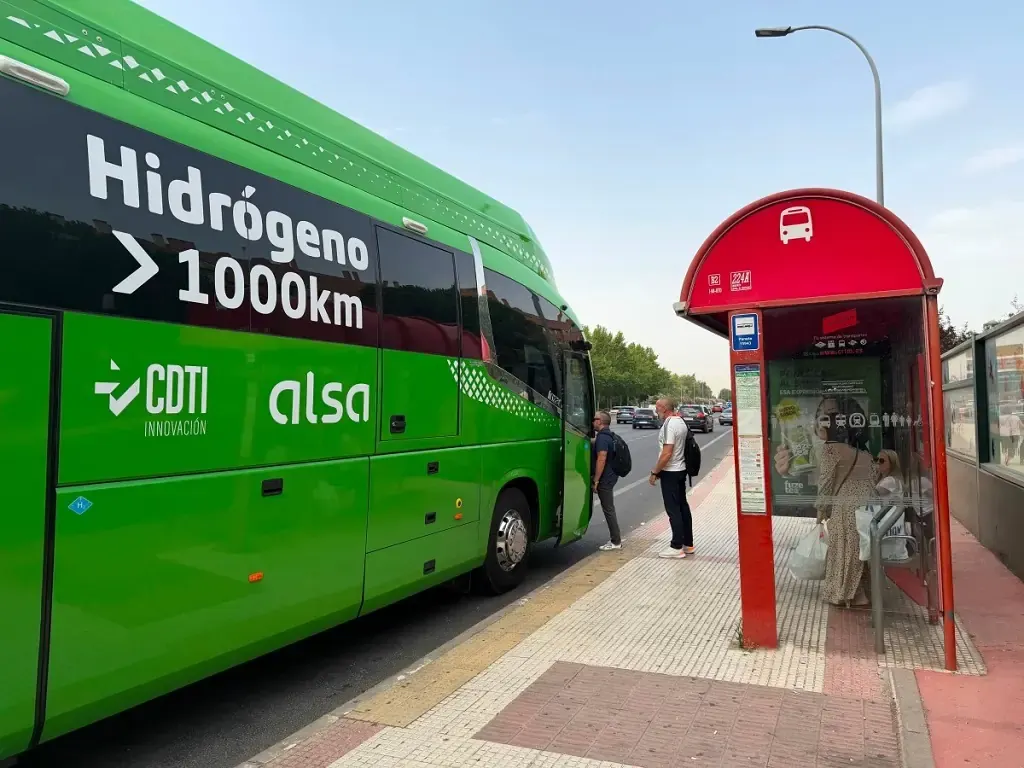 Irizar представить водневий автобус із запасом ходу понад 1000 км у 2027 році