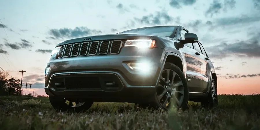 Jeep відкликає 202 тисячі позашляховиків через збій контролю тиску в шинах