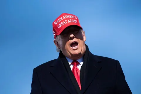 Трамп назвав Ормузьку протоку «американською територією»