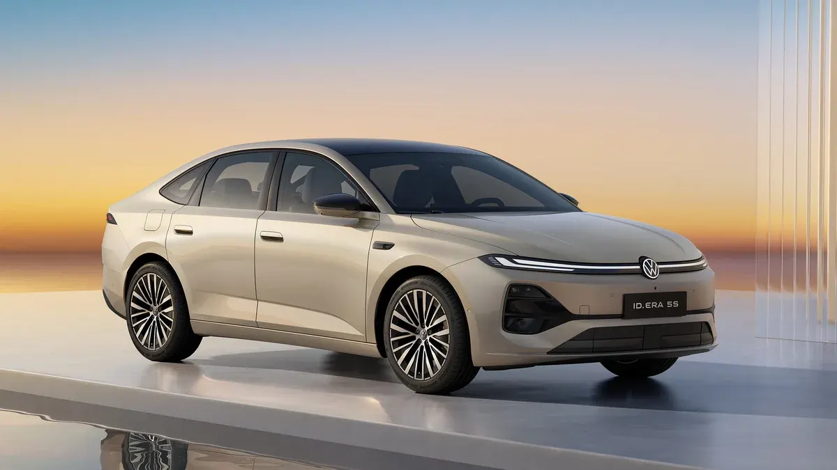 Volkswagen ID.Era 5S: гібридний седан за $12 500 виходить на ринок Китаю