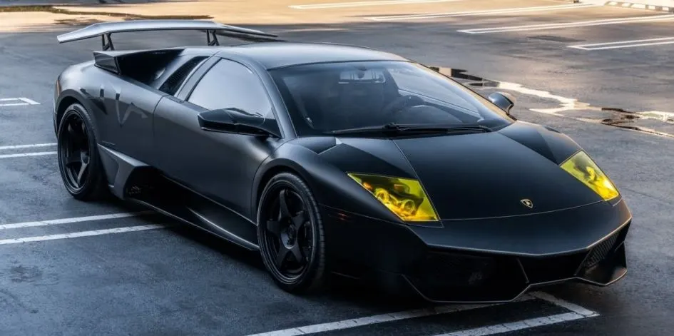 Lamborghini Murcielago SV отримав майже повністю чорний кастом