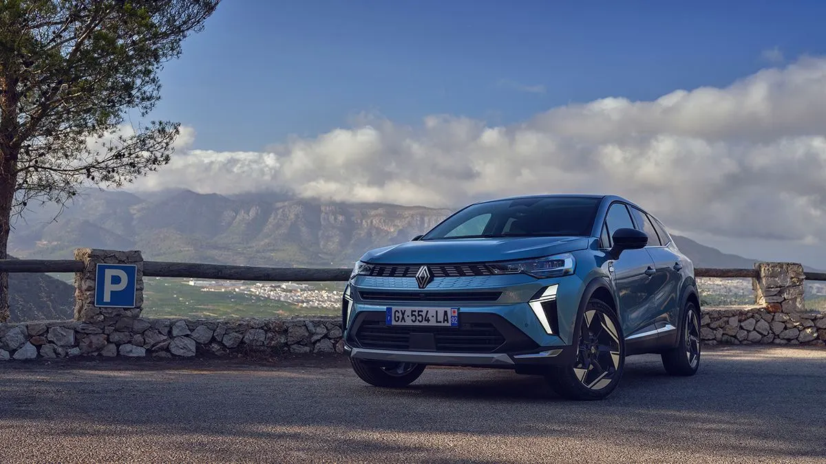 Renault Symbioz вийшов на український ринок: ціни, версії та оснащення