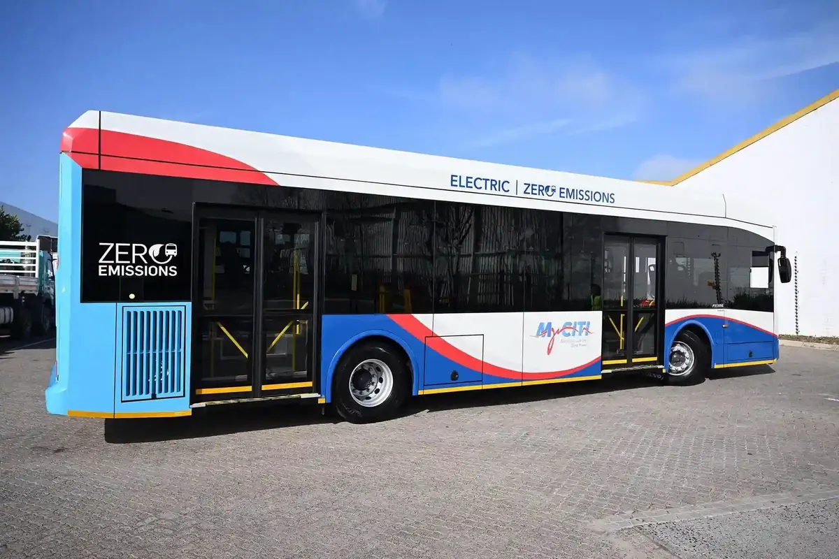Перший електробус для BRT Кейптауна: шасі Volvo, кузов Futuris