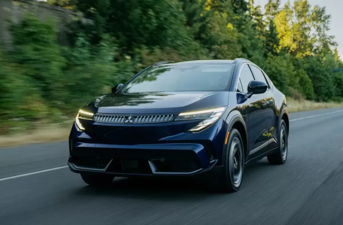 Mitsubishi Eclipse Sportback EV: технічні деталі перед стартом у США