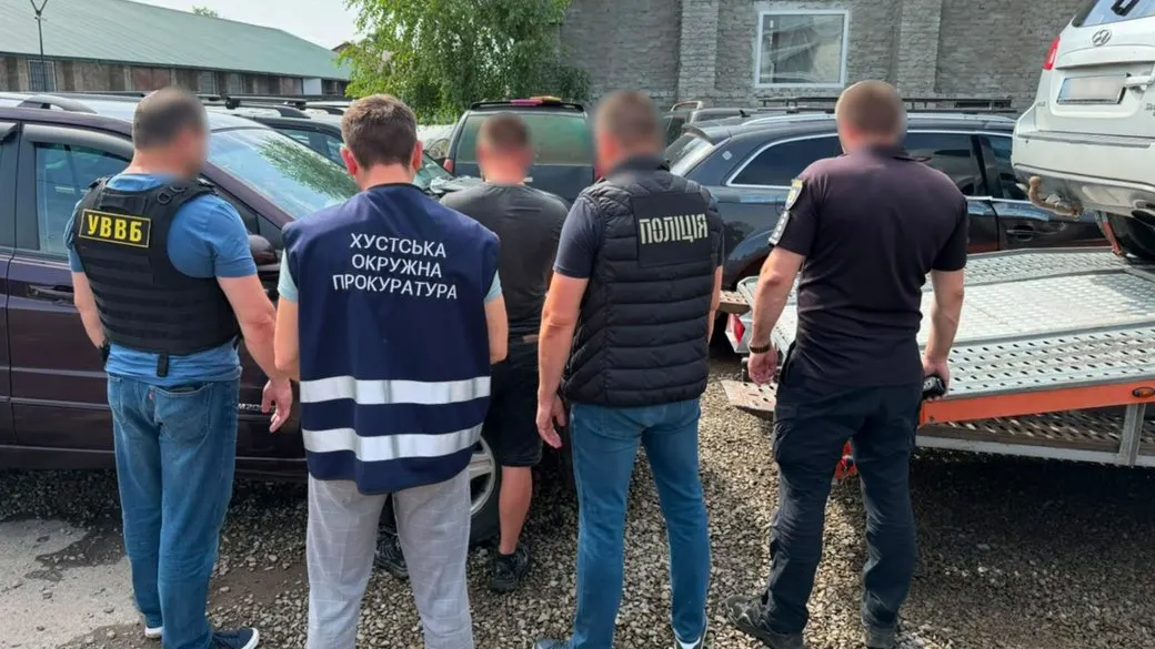 Спроба продати гуманітарні авто для ЗСУ: на Закарпатті судитимуть власника СТО