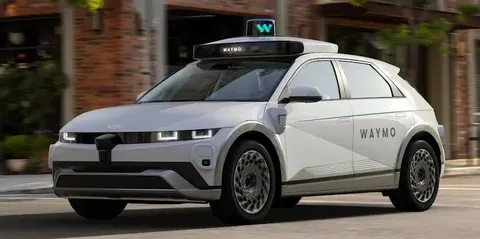 Hyundai випустить десятки тисяч роботаксі Ioniq 5 для Waymo