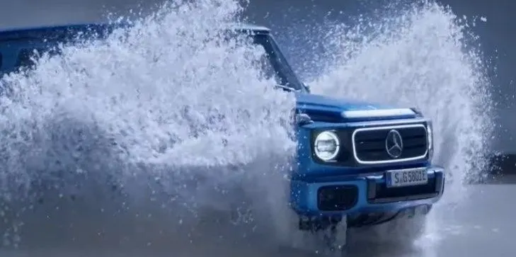 Mercedes-Benz запатентував систему, що дозволить G-Class триматися на воді