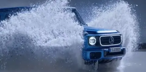 Mercedes-Benz запатентував систему, що дозволить G-Class триматися на воді