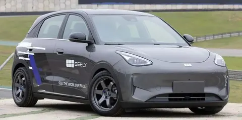 Geely показала концепти EX2 Street та EX2 Track: що змінилося для водія