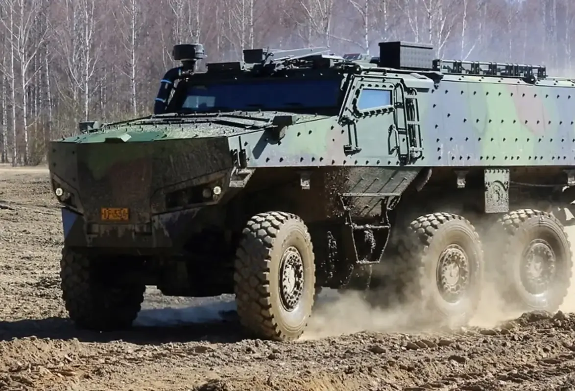 Фінський бронеавтомобіль PMPV MiSu помічений у складі бригади «Азов»