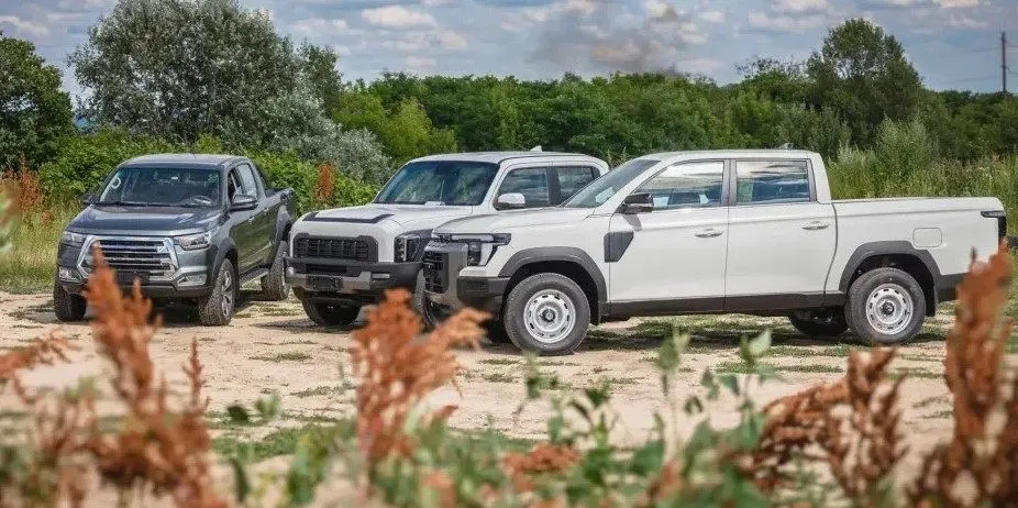 Міноборони зекономило понад 2 млрд грн на тендері 5000 пікапів для війська