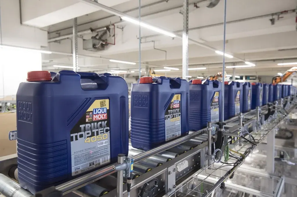 Російський удар знищив склад LIQUI MOLY в Україні: що це означає для ринку