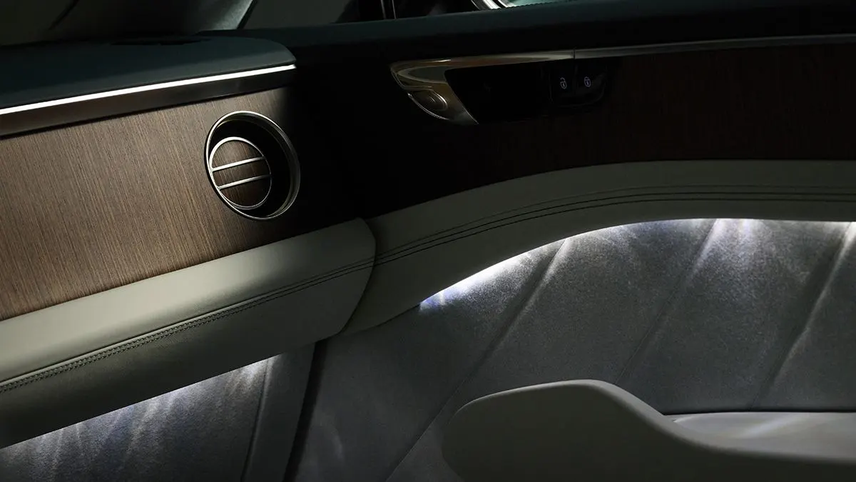 Bentley Torcal: вовняний салон та інші деталі інтер'єру електрокроса