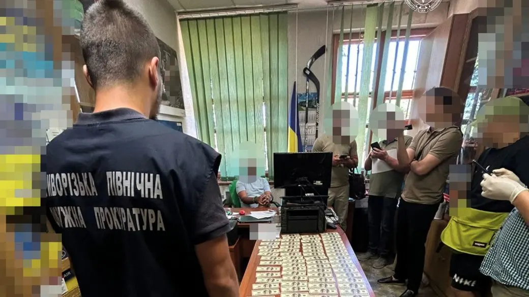 У Кривому Розі викрили продаж авто, ввезених як гуманітарна допомога для ЗСУ