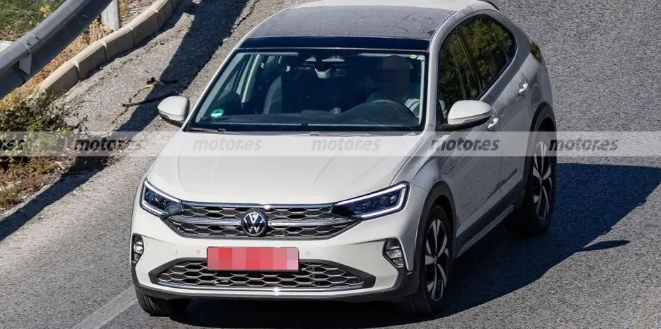 Volkswagen Taigo отримає м'який гібрид eTSI: прототип помітили на тестах