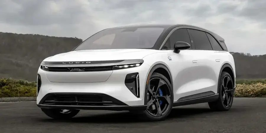 Lucid Gravity GT-S: 1070 сил і три ряди сидінь у новому флагмані