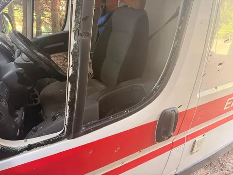 На Херсонщині дрон атакував автомобіль швидкої: подробиці