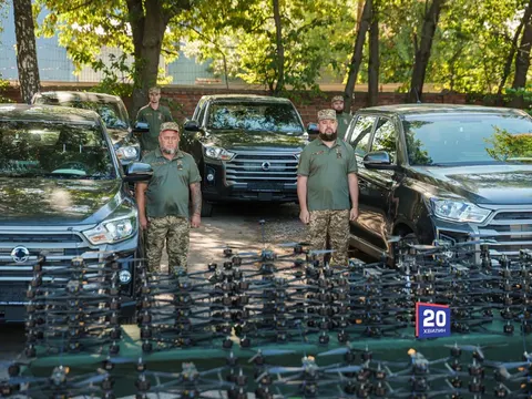 120-та бригада отримала 200 FPV-дронів і чотири позашляховики