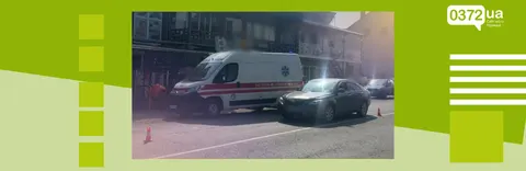 На Буковині Toyota Camry збила 7-річну дівчинку, дитину госпіталізували