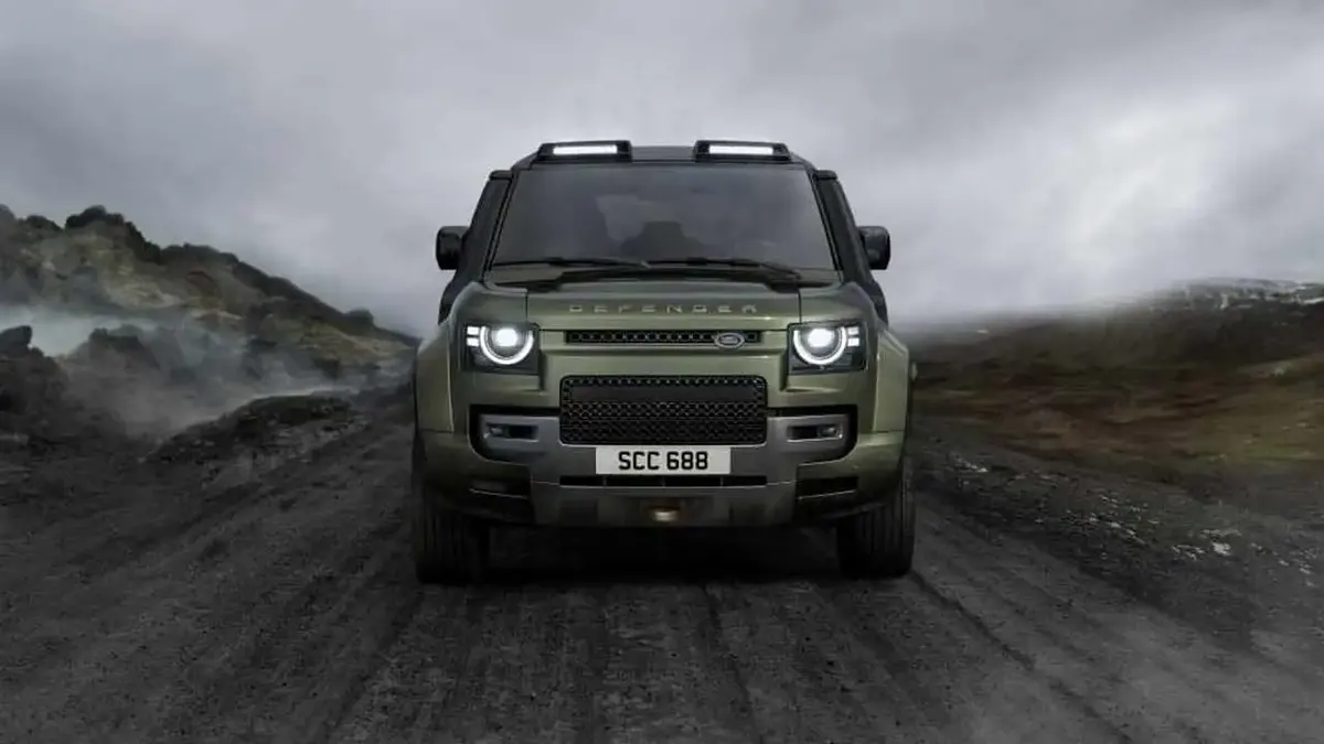 Land Rover відкладає електричний Defender до початку 2030-х