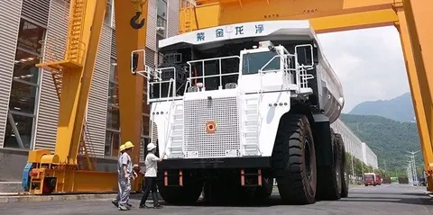 Zijin Longking представив 230-тонний електричний самоскид ZL230E