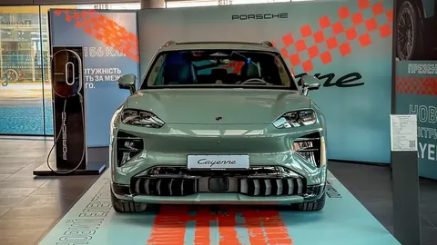 Porsche Cayenne 2026: в Україні стартують продажі електричного кросовера
