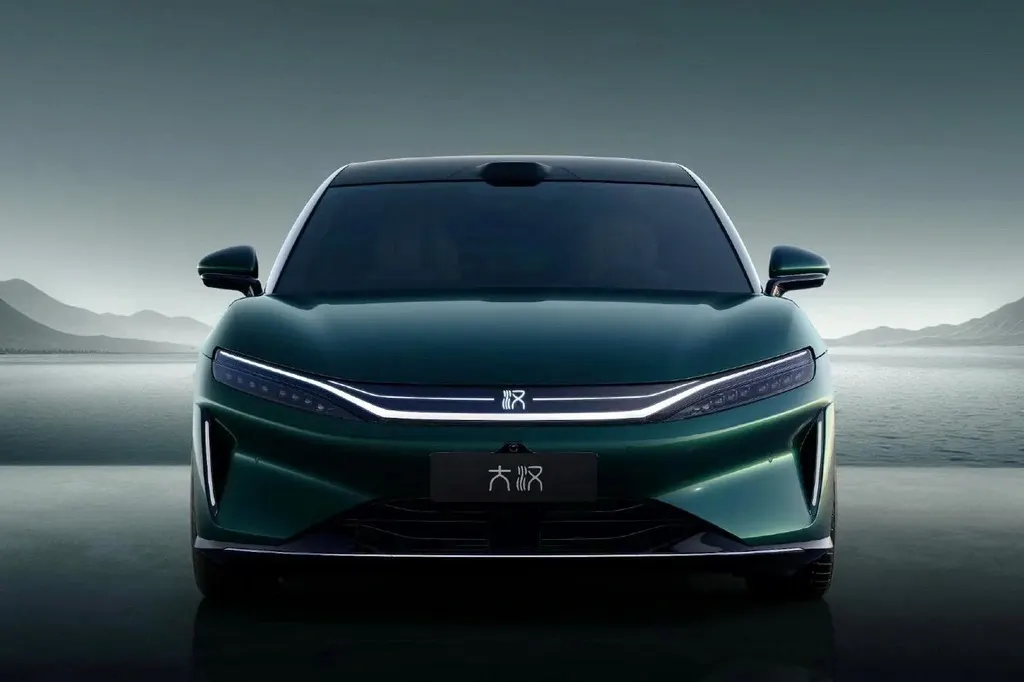 BYD Da Han: флагманський седан із рекордним запасом ходу
