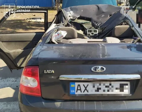 На Харківщині FPV-дрон поцілив в автівку: поранено 67-річного чоловіка