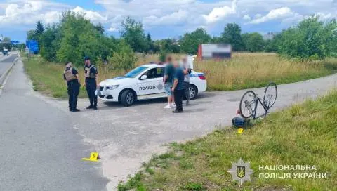 На Львівщині Kia збила велосипедиста: постраждалого госпіталізували