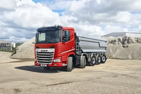 DAF показав вантажівки з новими осями та електроверсії XG Electric