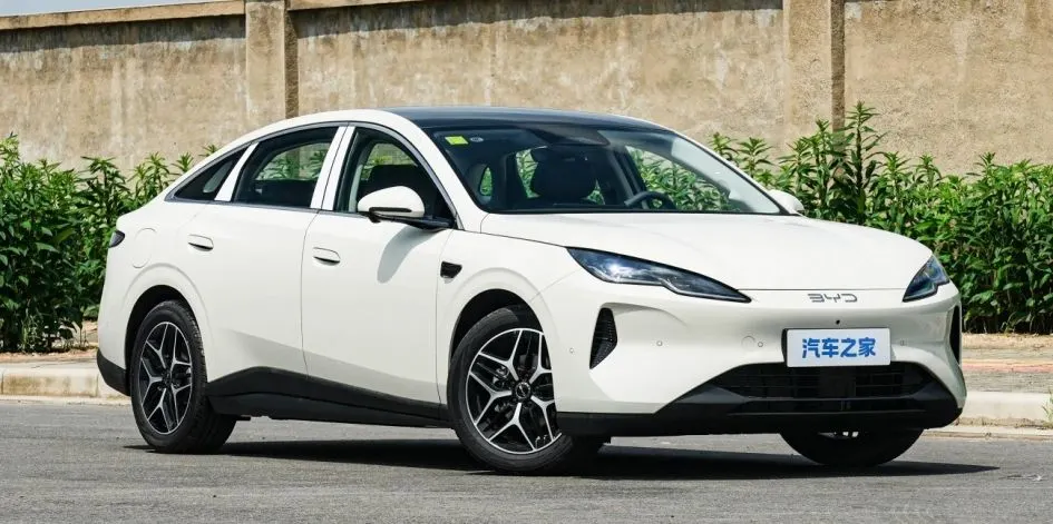 BYD Seal 06 2027: більший седан, нові ціни та два типи двигунів