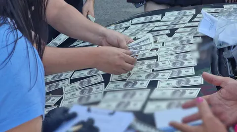 На Буковині затримали жінку, яка за $10 000 обіцяла оформити інвалідність для ух